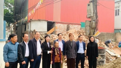 חזית המולדת של וייטנאם בקומונה של האט מון - עמוד תווך של סולידריות המסייעת למשקי בית עניים להתרומם.