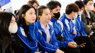 Lulusan berprestasi akan menerima tunjangan sebesar 150 juta VND setelah diterima bekerja.