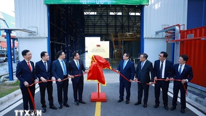 Les centrales thermiques de Nhon Trach 3 et 4 illustrent l'esprit, le courage et l'intelligence du Vietnam.