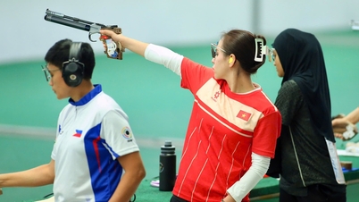 ទ្រីញ ធូវិញ (Trinh Thu Vinh), ង្វៀន ធ្វី ត្រាង (Nguyen Thuy Trang) និង ទ្រីវ ធី ហ័រ (Trieu Thi Hoa) បានឈ្នះមេដាយមាសក្នុងវិញ្ញាសាបាញ់កាំភ្លើង និងបំបែកកំណត់ត្រាស៊ីហ្គេម។