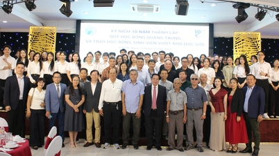 Există un fond de burse care a primit 7 miliarde VND în ultimii 10 ani.