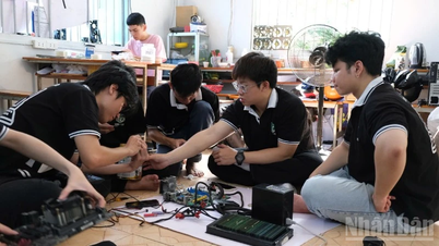 חיבור ידע עם שירות קהילתי בעידן הטרנספורמציה הדיגיטלית.