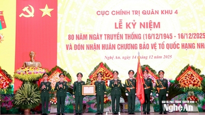 Die Politische Abteilung des Militärbezirks 4 feiert ihr 80-jähriges Bestehen und erhält den Orden der Landesverteidigung erster Klasse.