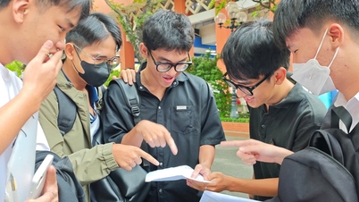 Apakah Universitas Nasional Vietnam Ho Chi Minh City akan mewajibkan calon mahasiswa untuk mengikuti tes bakat agar dapat dipertimbangkan untuk diterima pada tahun 2026?