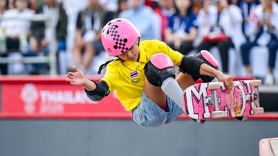 فتاة تبلغ من العمر تسع سنوات تثير ضجة كبيرة بوصولها إلى نهائي دورة ألعاب جنوب شرق آسيا 2025.