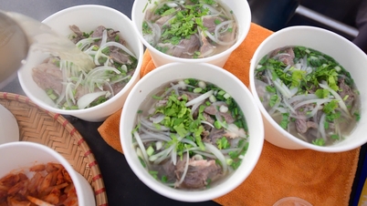 Obsessed with hunger, he named his restaurant "Healthy Pho" in South Korea, and created an entire chain of pho restaurants.