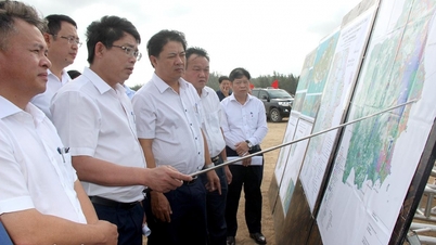 លោក លឿង ង្វៀន មិញ ទ្រៀត លេខាបក្សខេត្ត ចុះត្រួតពិនិត្យវឌ្ឍនភាពនៃគម្រោងទេសចរណ៍ និងរមណីយដ្ឋាននៅឃុំអូឡន។