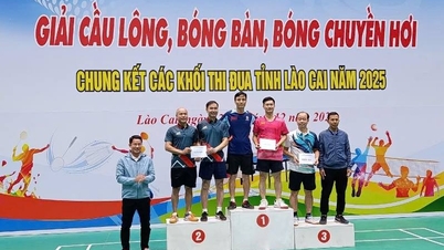 Ministerstvo zdravotnictví provincie Lao Cai se v roce 2025 zúčastnilo finále meziresortní sportovní soutěže a dosáhlo mnoha úspěchů.