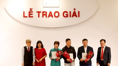 Чествование 40 победителей поэтического конкурса на тему «Поэзия и истоки».