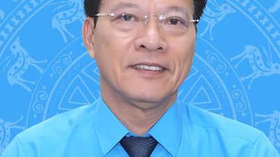 খান হোয়া প্রাদেশিক ট্রেড ইউনিয়নের প্রথম কংগ্রেসে স্বাগতম, ২০২৫-২০৩০ মেয়াদ: ইউনিয়ন সদস্য এবং শ্রমিকদের জন্য একটি দৃঢ় সমর্থন।