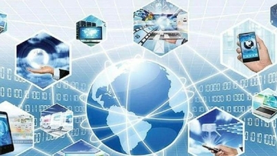 Public-private partnerships in building national data infrastructure.