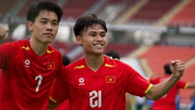 ผู้เชี่ยวชาญจากยุโรป: "ทีมชาติเวียดนาม U22 แสดงให้เห็นถึงด้านที่คาดเดาไม่ได้"