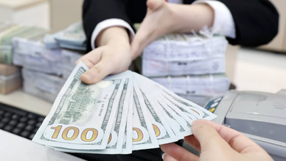 Serbest piyasa ABD doları kuru keskin bir düşüş gösterdi.