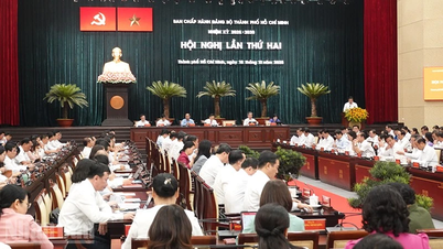 Opening Ceremony of the 2nd Conference of the Executive Committee of the Ho Chi Minh City Party Committee