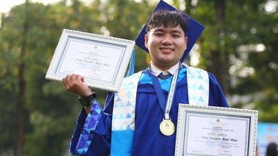 Student Polytechnické univerzity „ukradl medaili“ svému maturantovi a promoval překvapivým způsobem.