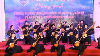 Launching the traditional folk singing, instrumental music, and dance group of residential area 2, Nung Tri Cao ward - Cao Bang Online Newspaper