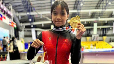 ក្មេងស្រីអាយុ ១២ ឆ្នាំឈ្នះមេដាយអន្តរជាតិក្នុងការជិះស្គីលើទឹកកកល្បឿនលឿន។
