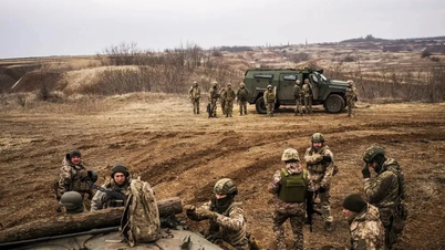 Rusia sparge Stepnogorsk, amenințând că va opri Zaporizhzhia-Orekhov.