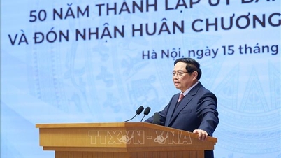 Premiér Pham Minh Chinh se zúčastnil slavnostního ceremoniálu u příležitosti 50. výročí založení Národního hraničního výboru.