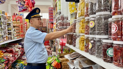 Tổ chức cao điểm chống buôn lậu, gian lận thương mại và hàng giả dịp Tết Bính Ngọ 2026