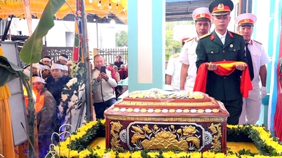 Gia Sang Ward přijímá a pohřbívá ostatky mučedníka Nguyen Minh Chinha.