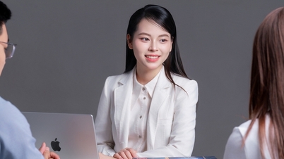 La Dra. Pham Ngoc Minh acompaña a las mujeres modernas en su viaje hacia la salud reproductiva proactiva.