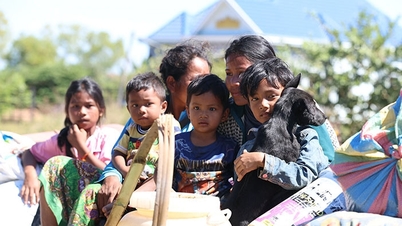 Vietnam advises its citizens to immediately leave the Cambodia-Thailand conflict zone.