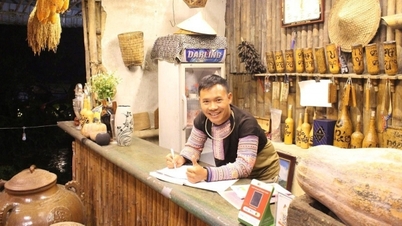 ជនជាតិម៉ុងនៅប៉ាកូ ថែរក្សាបេតិកភណ្ឌវប្បធម៌របស់ពួកគេ ដើម្បីទាក់ទាញភ្ញៀវទេសចរ។