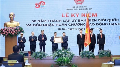 នាយករដ្ឋមន្ត្រី ផាម មិញជិញ៖ អនុវត្ត «គោលការណ៍រឹងមាំបីយ៉ាង» ដើម្បីព្រំដែនសន្តិភាព សហប្រតិបត្តិការ និងអភិវឌ្ឍន៍។