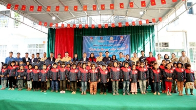 शीतकालीन स्वयंसेवी कार्यक्रम “बच्चों के दिलों को गर्मजोशी देना” 2025