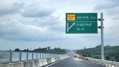 Швидкісна автомагістраль Куангнгай - Хоайньон: жвава діяльність перед відкриттям 19 грудня.