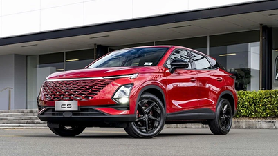 Omoda C5 تقریباً 70 ملین VND کی قیمت میں کمی دیکھتا ہے، سال کے آخر میں فروخت کو بڑھانے کے لیے دوڑ لگا رہا ہے۔