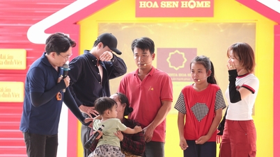 Vietnamese Family Home: Nearly 900 million VND was donated on the first day of filming in Tay Ninh.