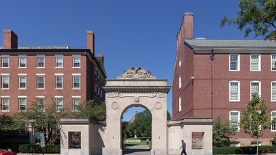 El sospechoso ha sido liberado, pero el verdadero autor del tiroteo en la Universidad de Brown sigue prófugo.