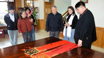 Badania terenowe literatury i folkloru w kilku gminach prowincji Lang Son.