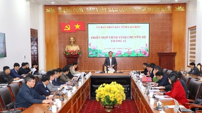 Mesyuarat khas Jawatankuasa Rakyat Wilayah pada bulan Disember