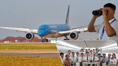 Aircraft 'inaugurate' Long Thanh airport: A special moment that will never happen again.