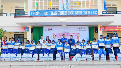 Багато подарунків було вручено студентам та мешканцям комуни Бак Ай Тай.