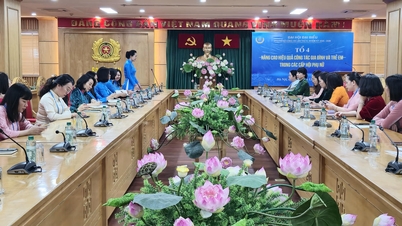 שוטרות דנות בדרכים להתגבר על הלחץ הכפול של בניית משפחה מאושרת והגברת כוח קרבי.