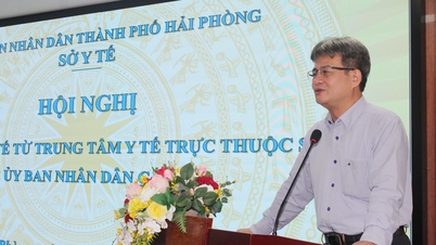 Bàn giao trạm y tế về UBND cấp xã quản lý.
