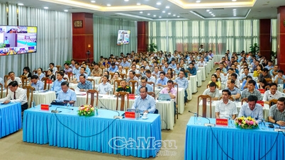 ការអនុវត្តសេចក្តីសម្រេចលេខ ៧២ លើកកម្ពស់គុណភាពប្រព័ន្ធថែទាំសុខភាពនៅខេត្ត Ca Mau។