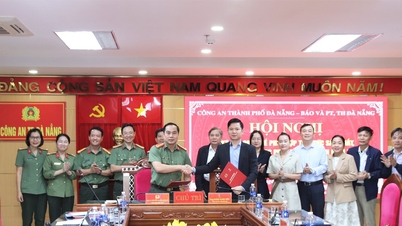 หนังสือพิมพ์และสถานีวิทยุ/โทรทัศน์ในเมืองดานังลงนามในข้อตกลงความร่วมมือกับกองกำลังตำรวจของเมืองเพื่อดำเนินกิจกรรมรณรงค์สร้างความตระหนักรู้แก่ประชาชน