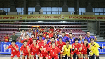 ក្រុមបាល់ទាត់ហ្វូតសាលនារីវៀតណាម ឡើងដល់វគ្គផ្តាច់ព្រ័ត្រ។