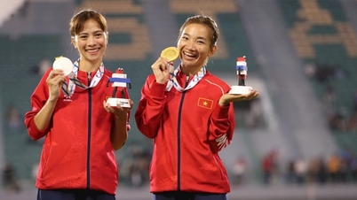Nguyen Thi Oanh completes a "hat-trick" of gold medals at the 33rd SEA Games.