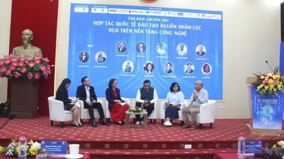 Mezinárodní spolupráce v oblasti vzdělávání lidských zdrojů v oblasti technologií na veletrhu TECHFEST Vietnam 2025