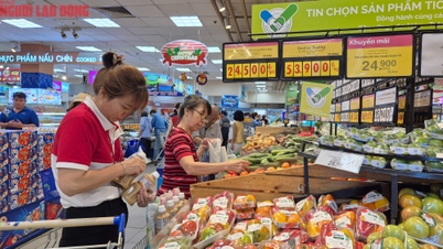Thiên tai có khiến nguồn hàng Tết tại TP HCM thiếu hụt?