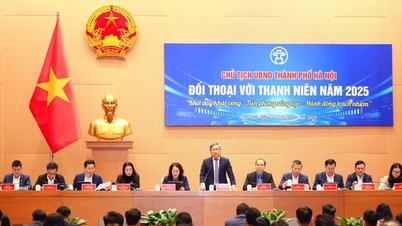 លោក Vu Dai Thang ប្រធានគណៈកម្មាធិការប្រជាជនទីក្រុងហាណូយ បានជួបសន្ទនាជាមួយយុវជនទីក្រុងហាណូយលើបញ្ហាសំខាន់ៗចំនួន ៥។