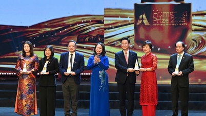 Wakil Presiden Vo Thi Anh Xuan menghadiri Upacara Penghargaan Aksi Komunitas Hunman Act Pize 2025.