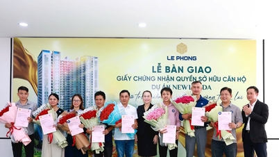 Ho Chi Minh-staden: Projekt för socialt boende får ägarintyg bara 3 månader efter att husen överlämnats till de boende.