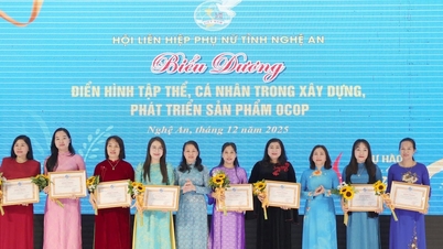 Nghệ An tuyên dương 51 cá nhân, tập thể phụ nữ tiêu biểu gắn với sản phẩm OCOP và kinh tế tập thể